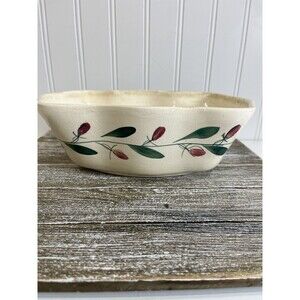 Vintage Scalloped Planter with Rose Buds and Green Leaf Vine Pattern